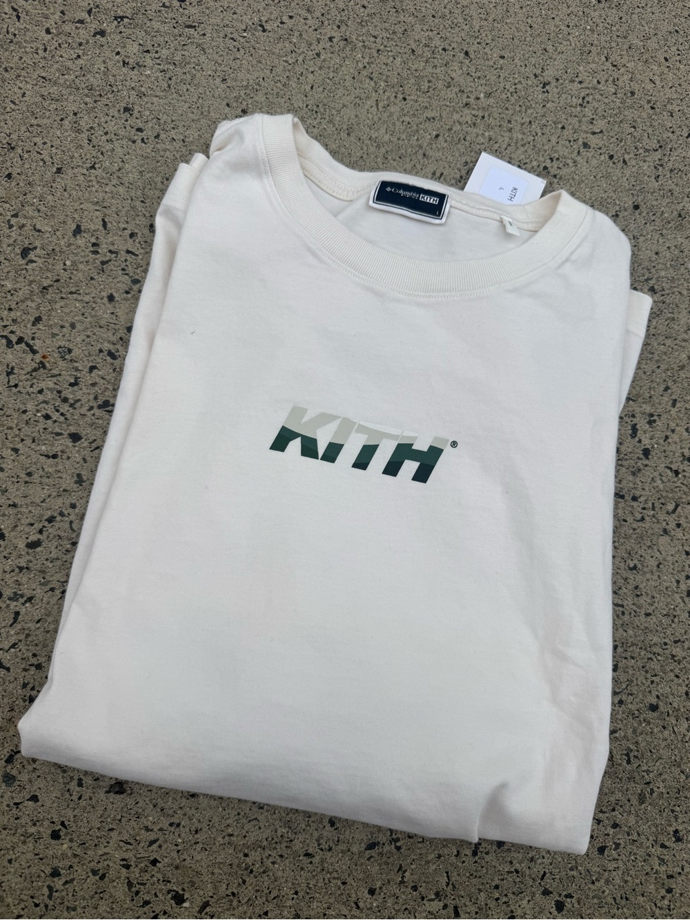 Kith Columbia PFG Elemental Tee ‘Muslin’